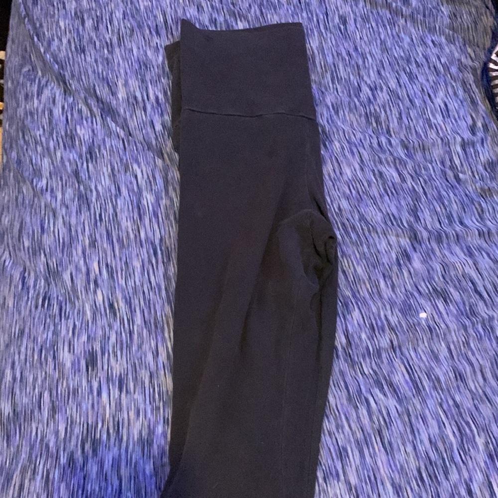 capris - Picture 2 of 2